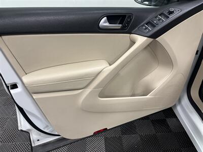2017 Volkswagen Tiguan 2.0T Wolfsburg Editi - Photo 16 - West Bountiful, UT 84087