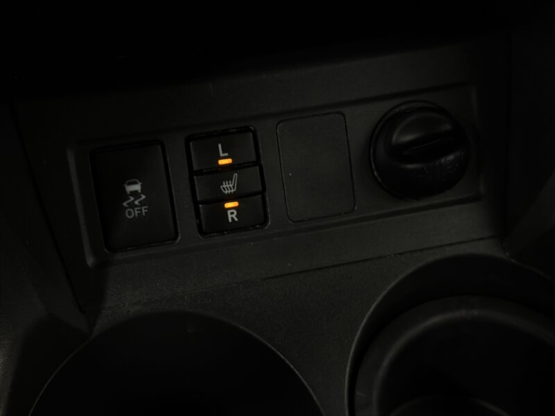 2012 Toyota RAV4 Limited - Photo 18 - West Bountiful, UT 84087