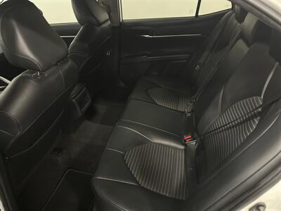 2021 Toyota Camry SE   - Photo 20 - West Bountiful, UT 84087