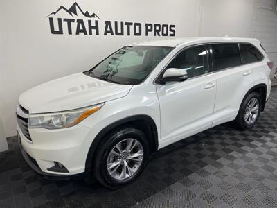 2016 Toyota Highlander LE   - Photo 6 - West Bountiful, UT 84087