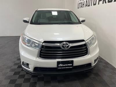 2016 Toyota Highlander LE   - Photo 4 - West Bountiful, UT 84087