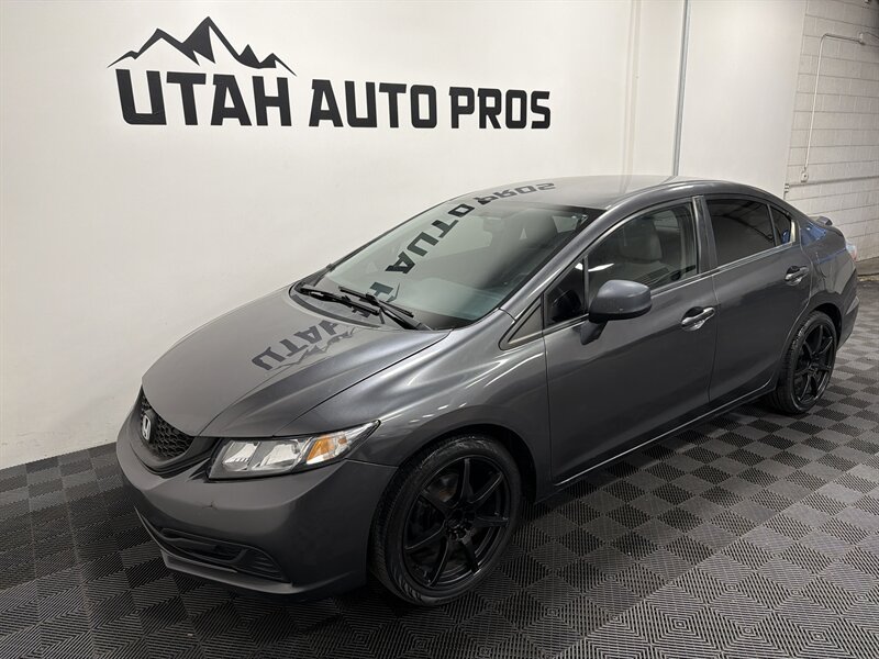 2013 Honda Civic LX - Photo 5 - West Bountiful, UT 84087