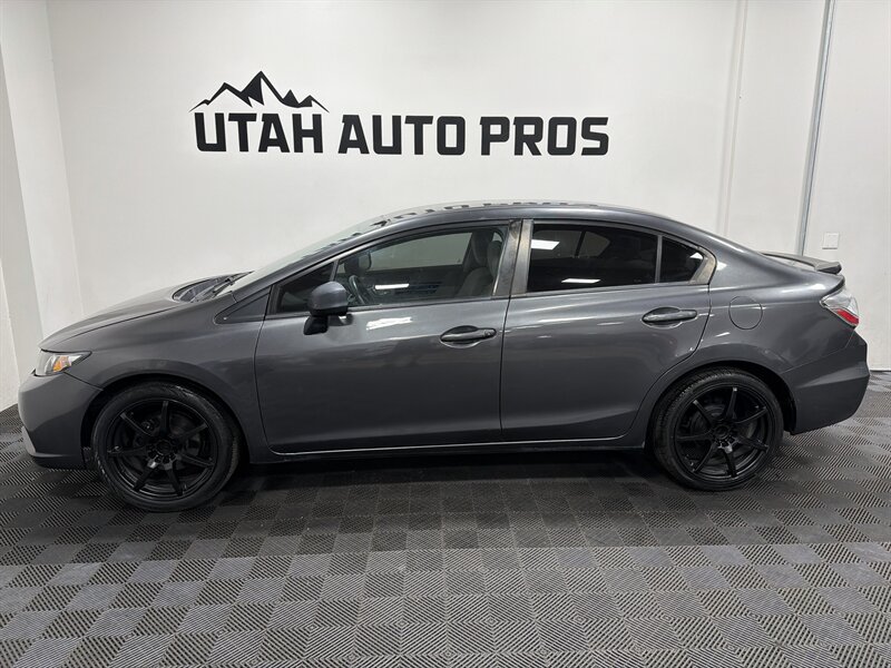 2013 Honda Civic LX - Photo 6 - West Bountiful, UT 84087