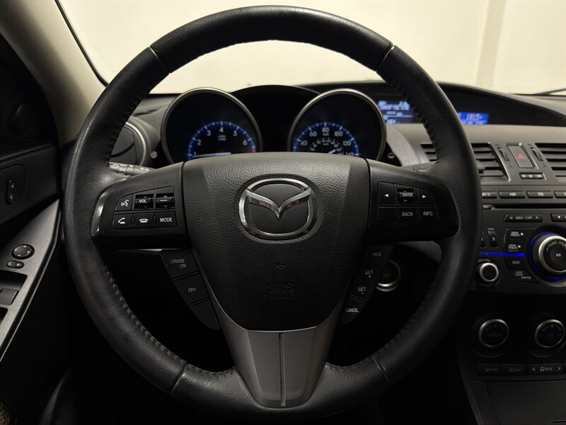 2013 Mazda Mazda3 i Touring - Photo 21 - West Bountiful, UT 84087