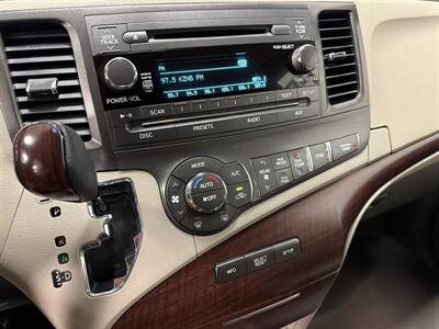 2011 Toyota Sienna XLE 7-Passenger   - Photo 22 - West Bountiful, UT 84087