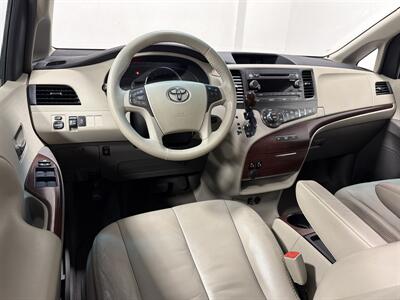 2011 Toyota Sienna XLE 7-Passenger   - Photo 16 - West Bountiful, UT 84087