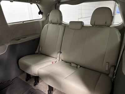 2011 Toyota Sienna XLE 7-Passenger   - Photo 13 - West Bountiful, UT 84087