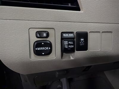 2011 Toyota Sienna XLE 7-Passenger   - Photo 19 - West Bountiful, UT 84087