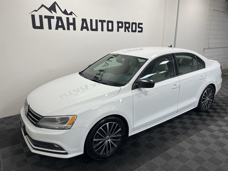 2016 Volkswagen Jetta 1.8T Sport - Photo 5 - West Bountiful, UT 84087