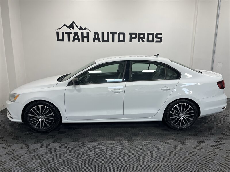 2016 Volkswagen Jetta 1.8T Sport - Photo 6 - West Bountiful, UT 84087