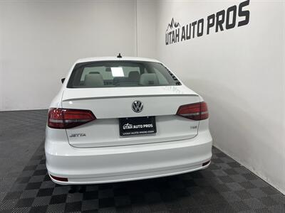 2016 Volkswagen Jetta 1.8T Sport - Photo 8 - West Bountiful, UT 84087