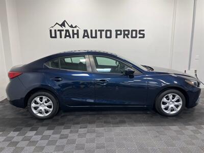 2016 Mazda Mazda3 i Sport   - Photo 2 - West Bountiful, UT 84087