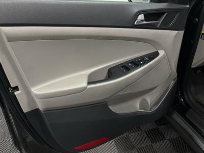 2016 Hyundai TUCSON SE - Photo 14 - West Bountiful, UT 84087