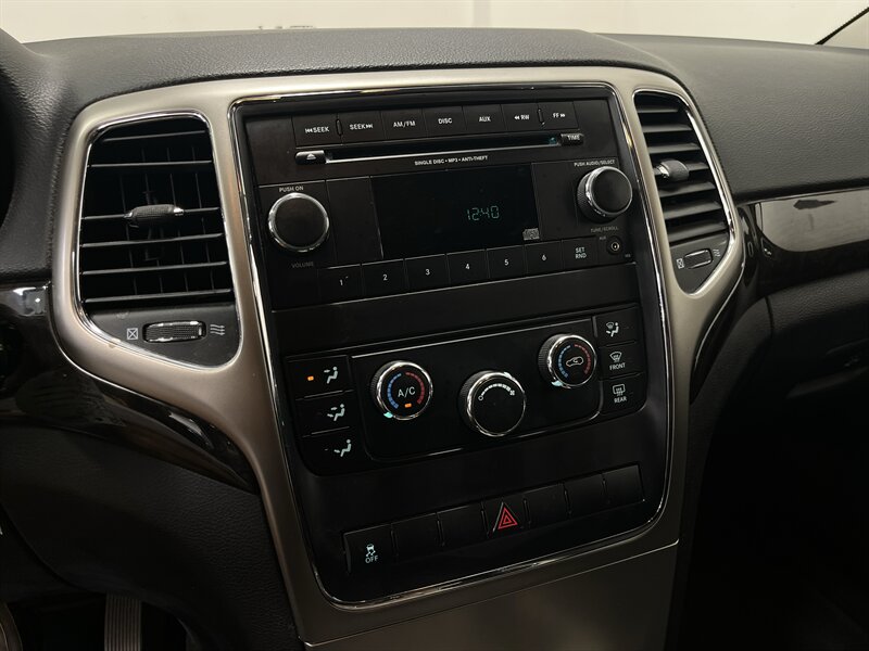 2013 Jeep Grand Cherokee Laredo X - Photo 15 - West Bountiful, UT 84087