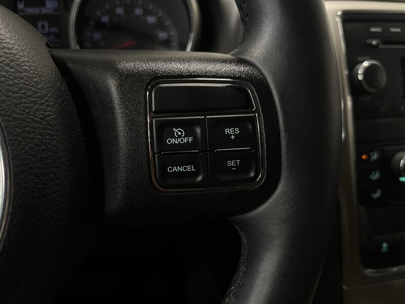 2013 Jeep Grand Cherokee Laredo X - Photo 17 - West Bountiful, UT 84087