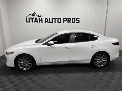 2022 Mazda Mazda3 Sedan Select   - Photo 7 - West Bountiful, UT 84087