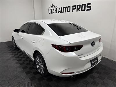 2022 Mazda Mazda3 Sedan Select   - Photo 8 - West Bountiful, UT 84087
