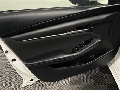 2020 Mazda Mazda3 Sedan   - Photo 13 - West Bountiful, UT 84087