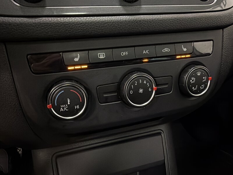 2013 Volkswagen Tiguan SE 4Motion - Photo 14 - West Bountiful, UT 84087