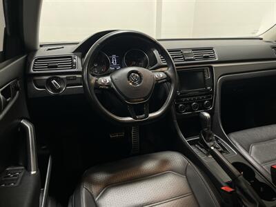 2018 Volkswagen Passat 2.0 T R   - Photo 11 - West Bountiful, UT 84087