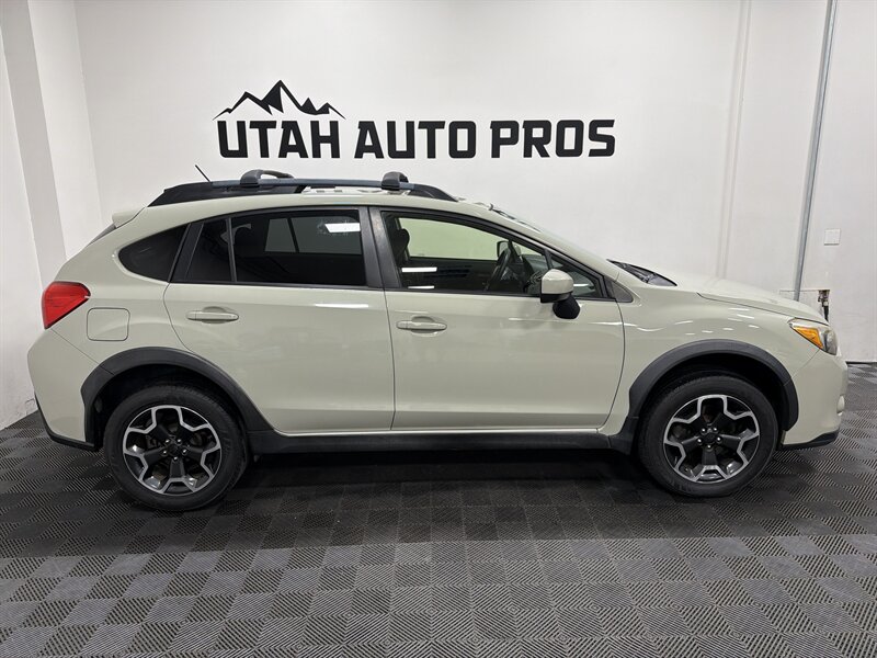2015 Subaru XV Crosstrek 2.0i Premium - Photo 2 - West Bountiful, UT 84087