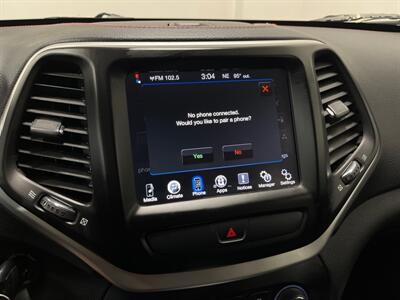 2016 Jeep Cherokee Trailhawk   - Photo 21 - West Bountiful, UT 84087