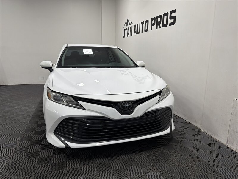 2018 Toyota Camry LE - Photo 4 - West Bountiful, UT 84087