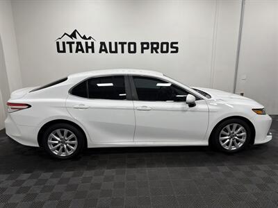 2018 Toyota Camry LE - Photo 2 - West Bountiful, UT 84087