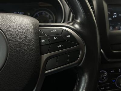 2019 Jeep Cherokee Latitude Plus   - Photo 24 - West Bountiful, UT 84087