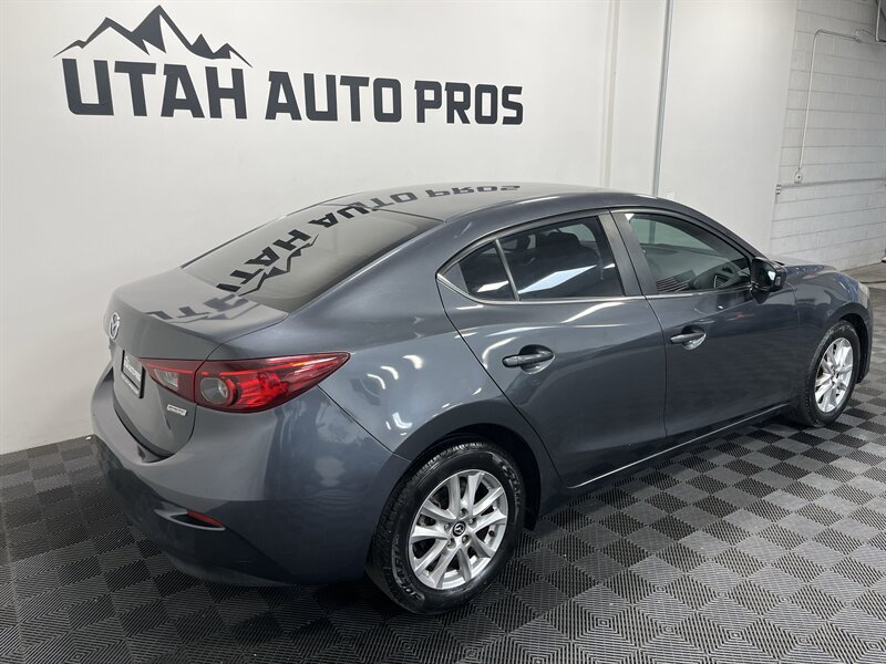 2016 Mazda Mazda3 i Sport - Photo 3 - West Bountiful, UT 84087