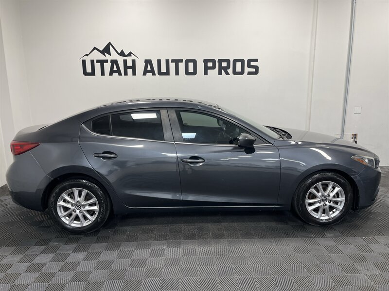 2016 Mazda Mazda3 i Sport - Photo 2 - West Bountiful, UT 84087