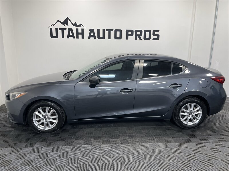 2016 Mazda Mazda3 i Sport - Photo 6 - West Bountiful, UT 84087