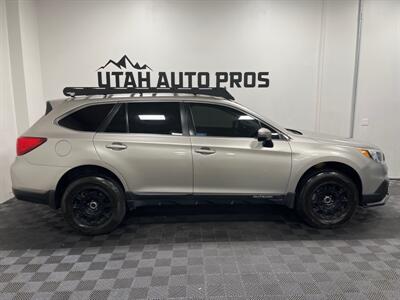 2017 Subaru Outback 2.5i Limited   - Photo 2 - West Bountiful, UT 84087