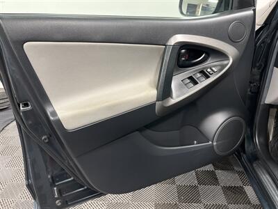 2012 Toyota RAV4   - Photo 15 - West Bountiful, UT 84087