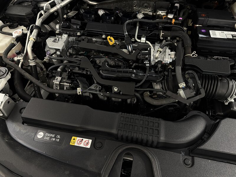 2021 Toyota Corolla Hatchback SE - Photo 25 - West Bountiful, UT 84087
