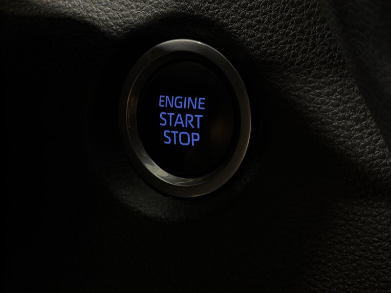 2021 Toyota Corolla Hatchback SE - Photo 14 - West Bountiful, UT 84087