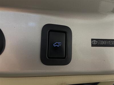 2014 Toyota Highlander Limited   - Photo 14 - West Bountiful, UT 84087