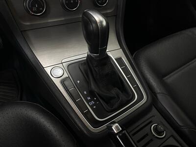 2017 Volkswagen Golf TSI Wolfsburg Editio - Photo 14 - West Bountiful, UT 84087