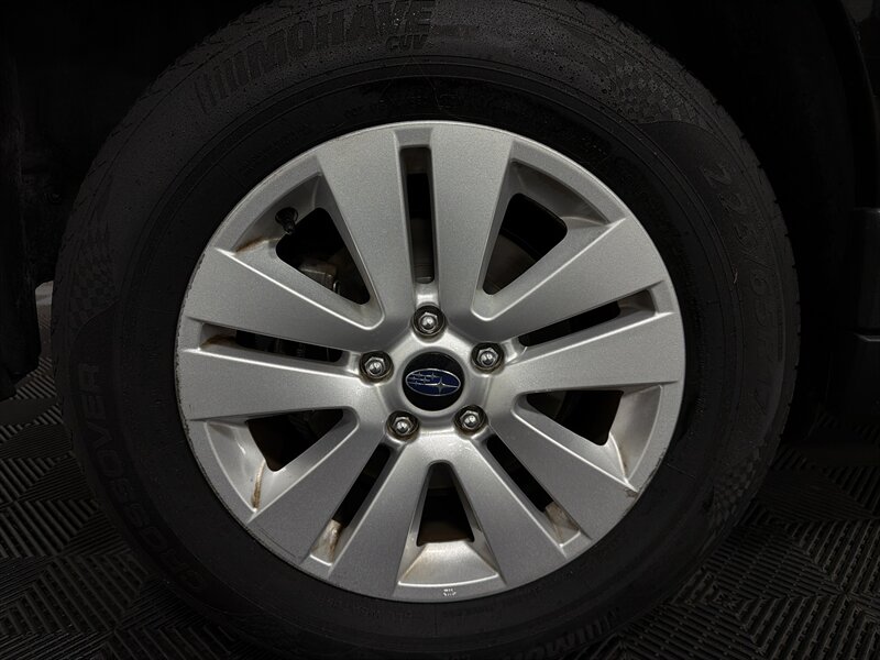 2017 Subaru Outback 2.5i Premium - Photo 12 - West Bountiful, UT 84087