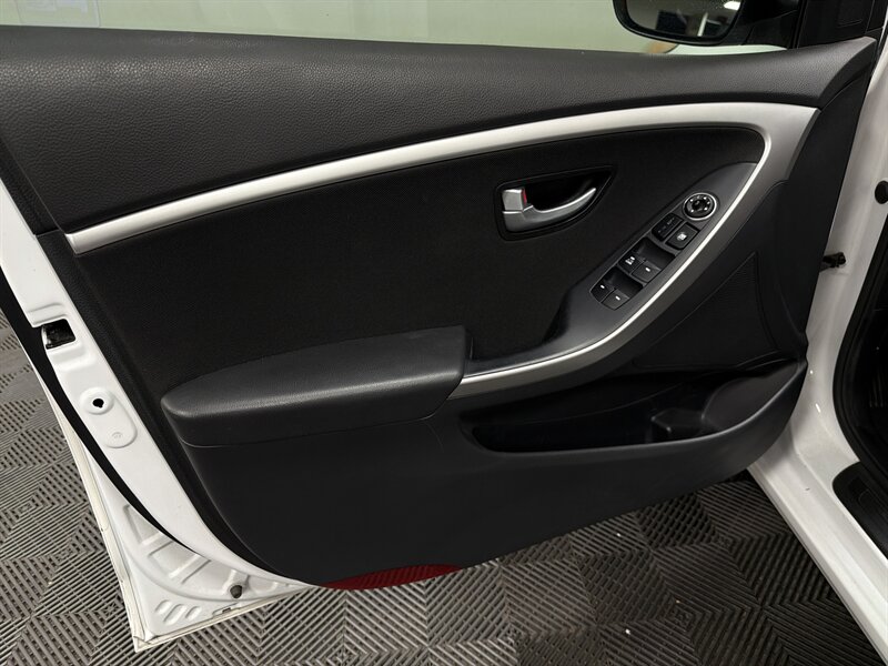 2016 Hyundai ELANTRA GT - Photo 11 - West Bountiful, UT 84087