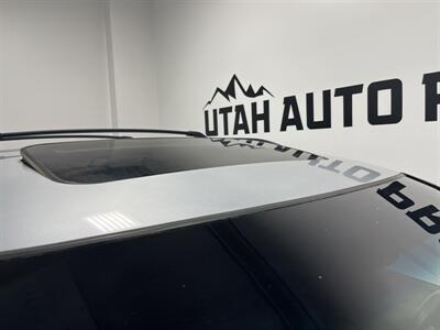 2011 Honda Odyssey Touring   - Photo 5 - West Bountiful, UT 84087