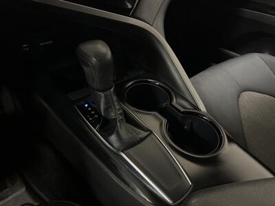 2019 Toyota Camry LE   - Photo 13 - West Bountiful, UT 84087