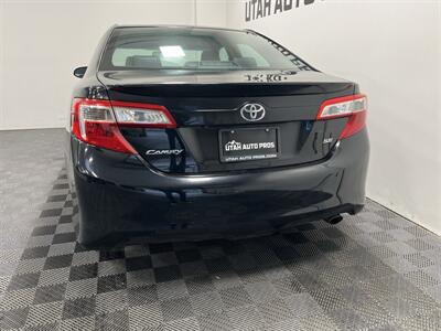 2014 Toyota Camry SE   - Photo 9 - West Bountiful, UT 84087