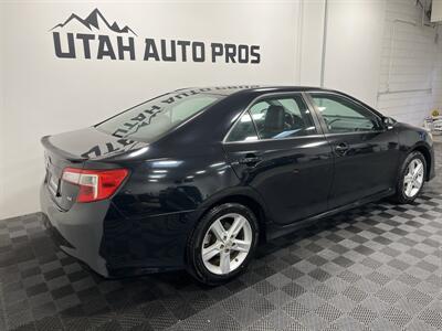 2014 Toyota Camry SE   - Photo 3 - West Bountiful, UT 84087