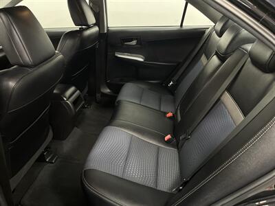 2014 Toyota Camry SE   - Photo 20 - West Bountiful, UT 84087