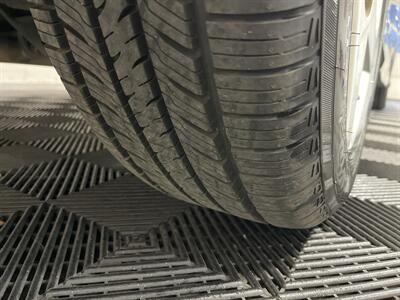 2014 Toyota Camry SE   - Photo 11 - West Bountiful, UT 84087