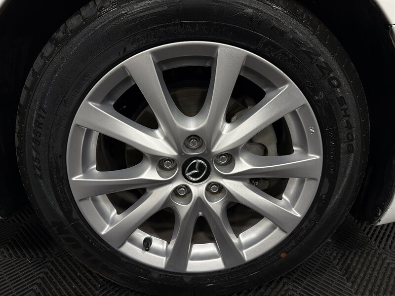 2016 Mazda Mazda6 i Sport - Photo 9 - West Bountiful, UT 84087