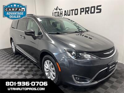 2017 Chrysler Pacifica Touring-L   - Photo 1 - West Bountiful, UT 84087