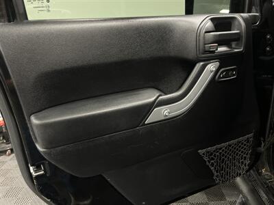 2014 Jeep Wrangler Rubicon   - Photo 12 - West Bountiful, UT 84087