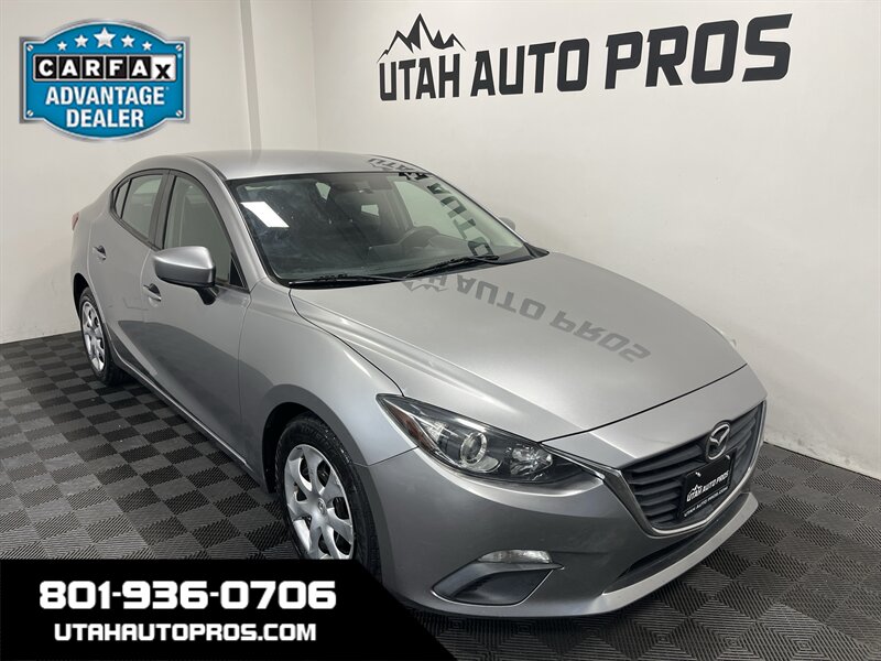 2015 Mazda Mazda3 i Sport   - Photo 1 - West Bountiful, UT 84087